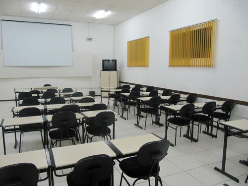 UNIASSELVI - Santa Catarina - Faculdade Metropolitana de Rio do Sul - Sala de Aula